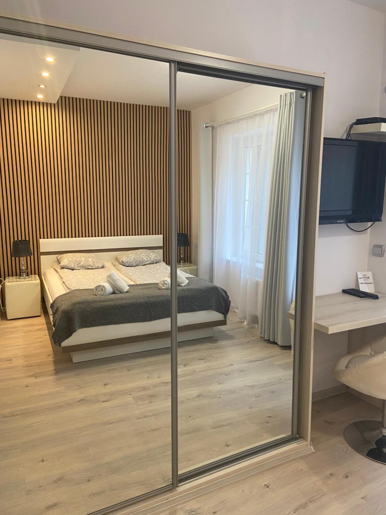 Twoj Salon-Apartamenty Stare Miasto グダニスク エクステリア 写真
